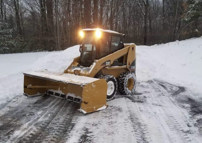 Parking Lot Snow Plowing